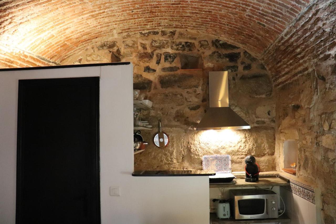 Apartamentos Las Buganvillas Caces Eksteriør billede