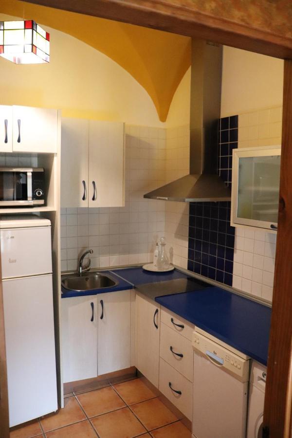 Apartamentos Las Buganvillas Caces Eksteriør billede